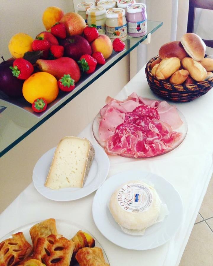 Hotel Langa In 코르테밀리아 외부 사진
